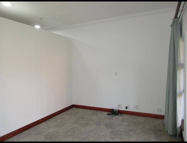 1 BEDROOM TOWNHOUSE FOR SALE IN RETIRE AT MIDSTREAM